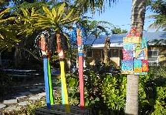 A palm tree

Description automatically generated